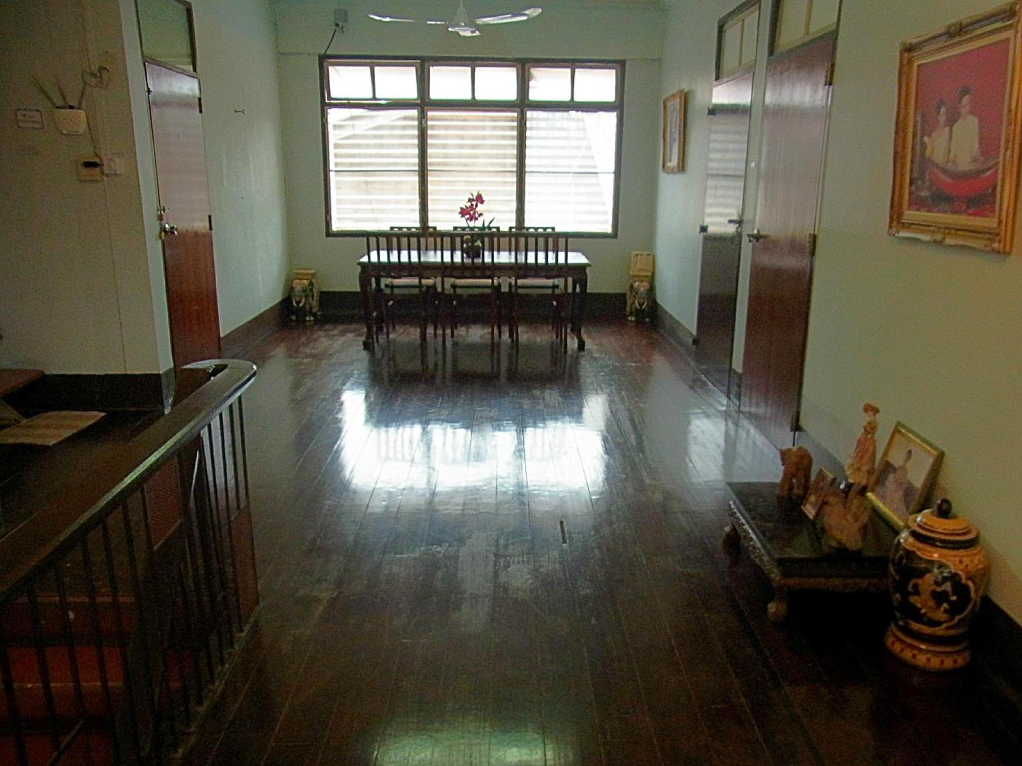 28 Rachabutr Hostel Ubon Ratchathani Rom bilde